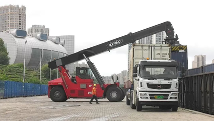 桃威鐵路物流業務迎新突破 首單集裝箱班列運輸代理順利完成